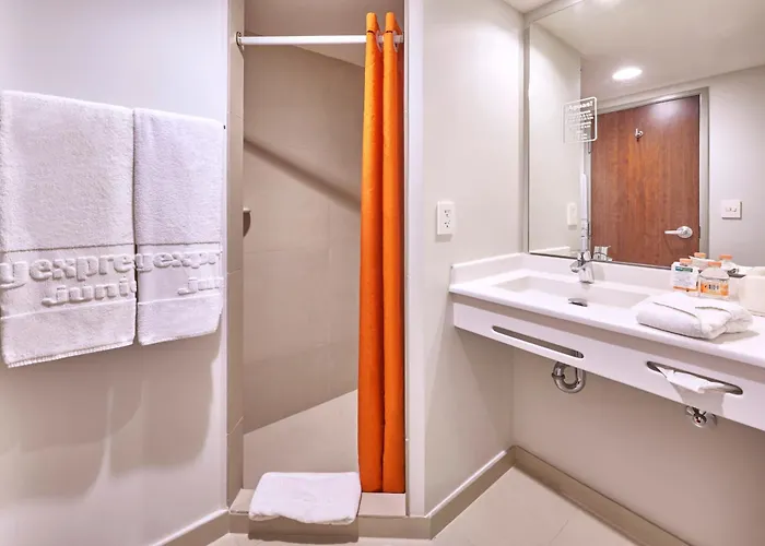 Hotel Express Junior By Marriott Ciudad De Zona Reforma