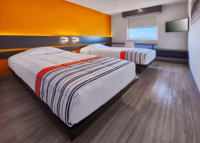Hotel Express Junior By Marriott Ciudad De Sullivan 3*