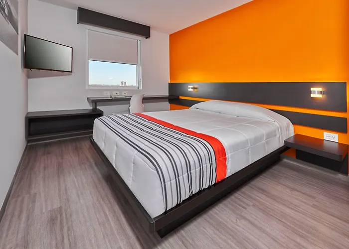 Express Junior By Marriott Ciudad De Sullivan 3*