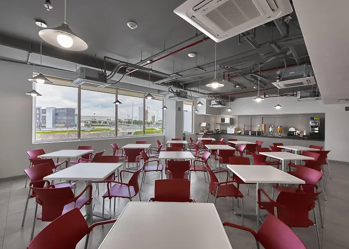 Hotel Express Junior By Marriott Ciudad De Sullivan